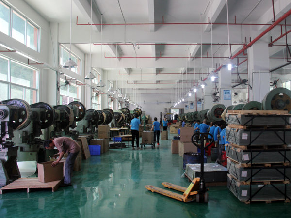 包头原友包装机械有限公司金屬包(bao)裝生産(chǎn)設備