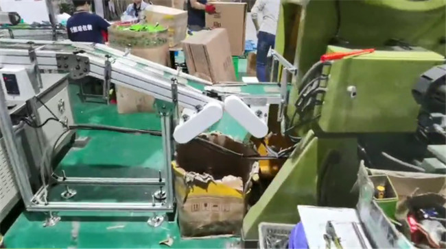 鐵(tiě)盒定制包(bāo)裝工藝流(liu)程